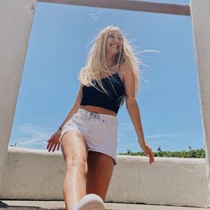 Meet your Posher, Madison